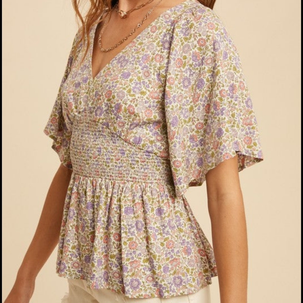 DITSY FLORAL PRINT FLUTTER SLEEVES TOP
